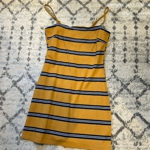 Kendall and Kylie dress